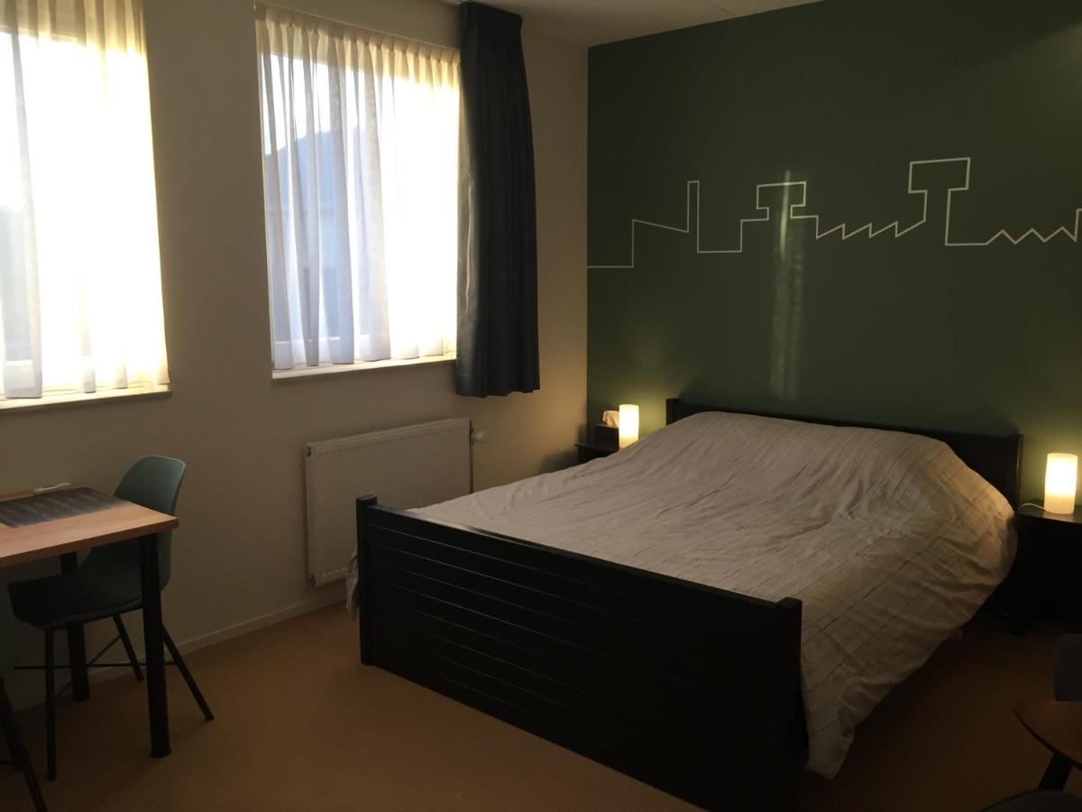 Torenland Bed And Breakfast 엔스헤데 외부 사진
