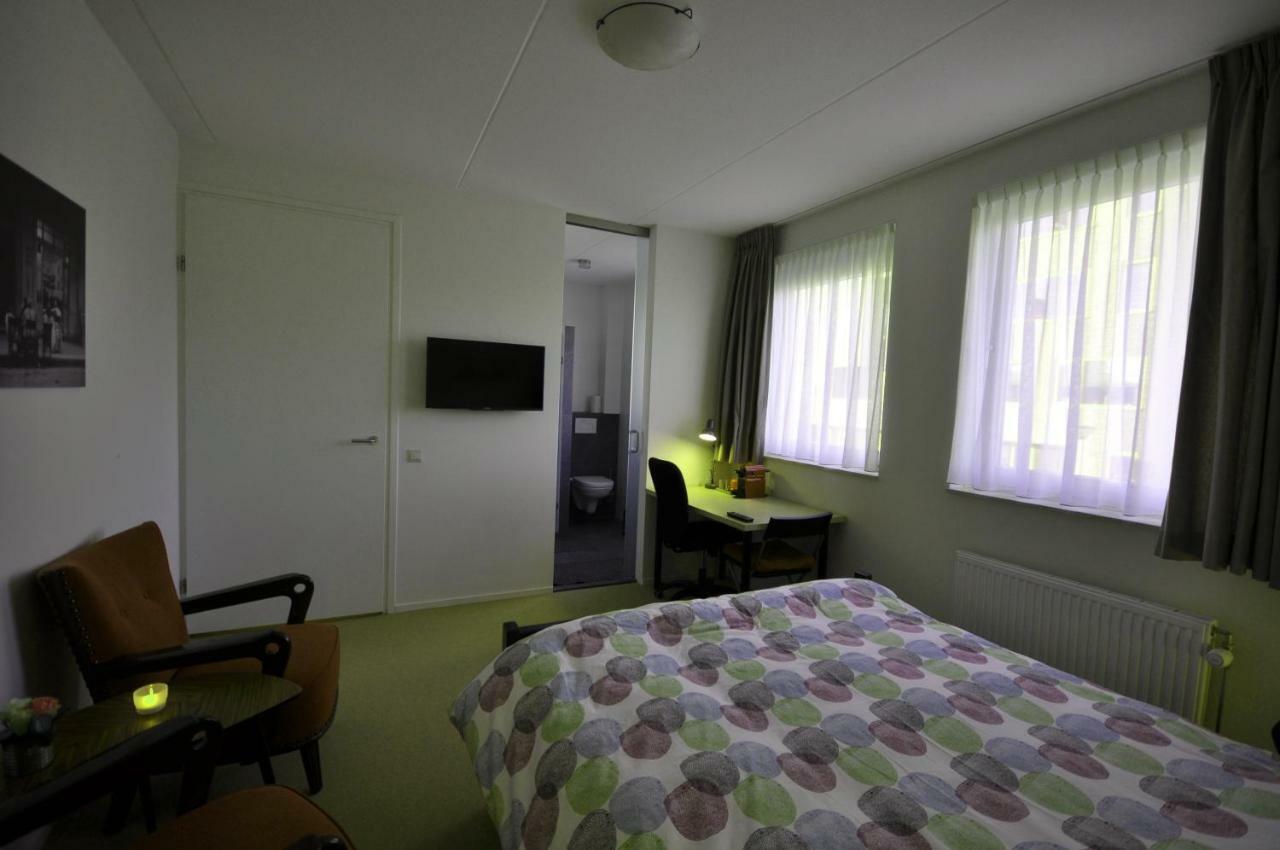 Torenland Bed And Breakfast 엔스헤데 외부 사진